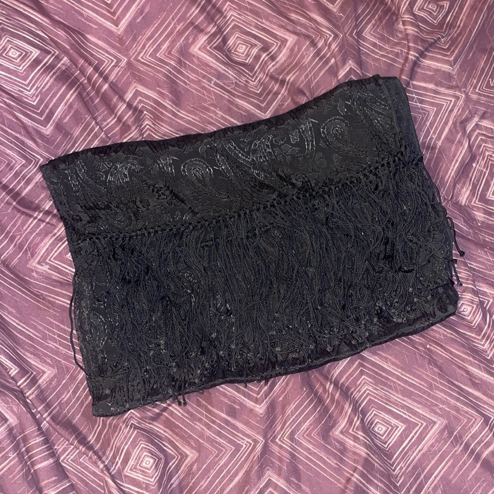 Black Scarf